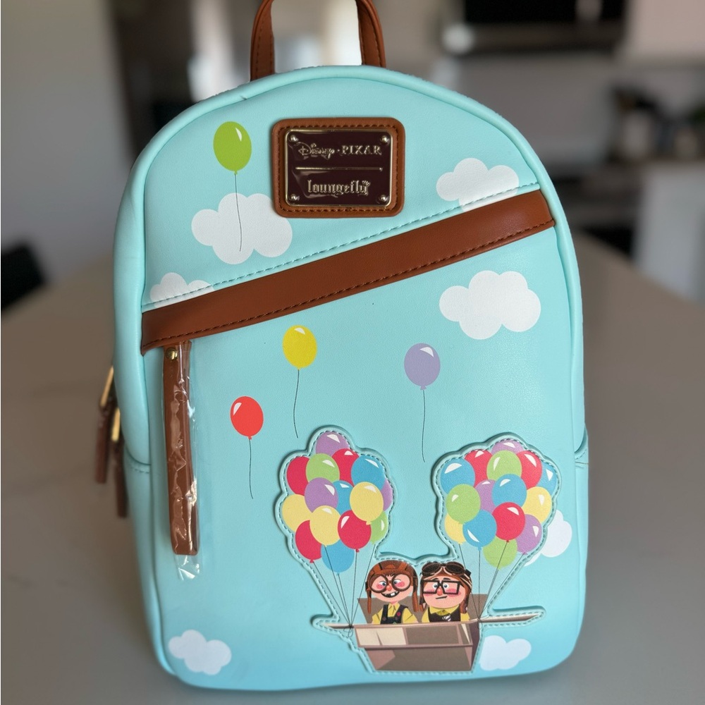 Brand New w/ Tags: Disney/ Loungefly- Up “Adventure is out there”